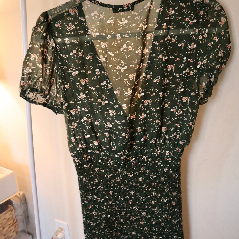 Floral Fitted Rouched Mini Dress